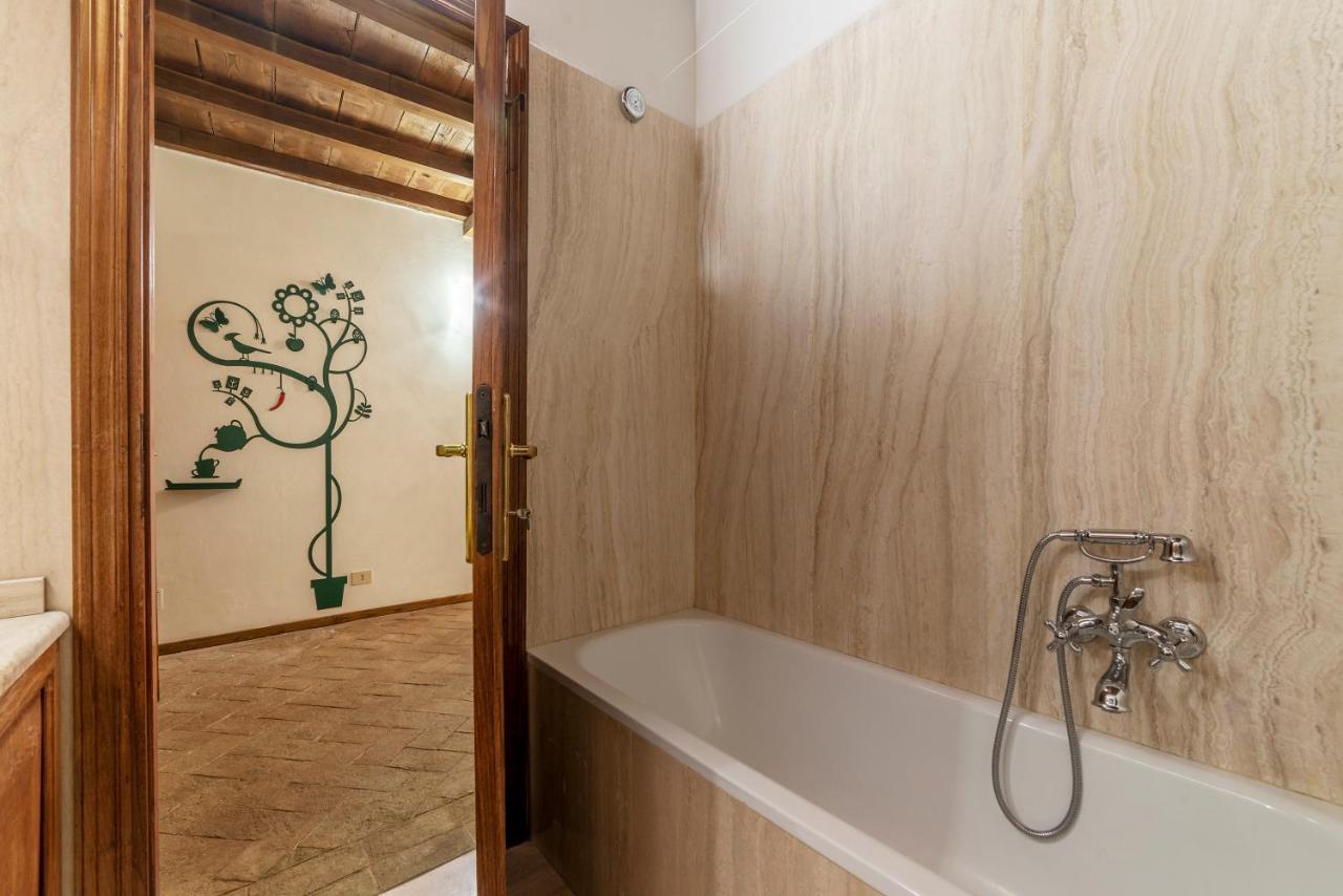 Foro Romano Stylish And Central Apartment Eksteriør billede